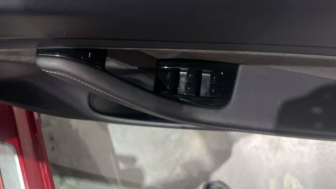 2020 Tesla Model 3 Standard Range RWD, Automatic, 58057 km, Drivers Side Door Panel Controls