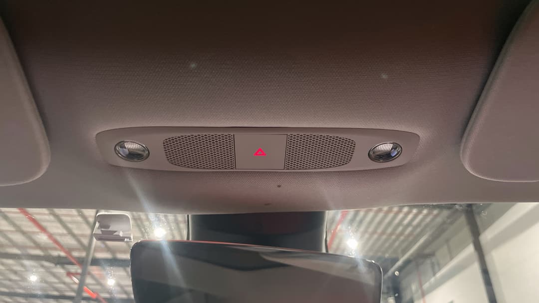 2020 Tesla Model 3 Standard Range RWD, Automatic, 58057 km, On-Roof Controls/Sunglass holder