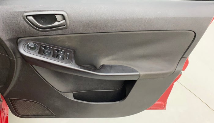 2015 Tata Zest XMS PETROL, Petrol, Manual, 89,051 km, Driver Side Door Panels Control