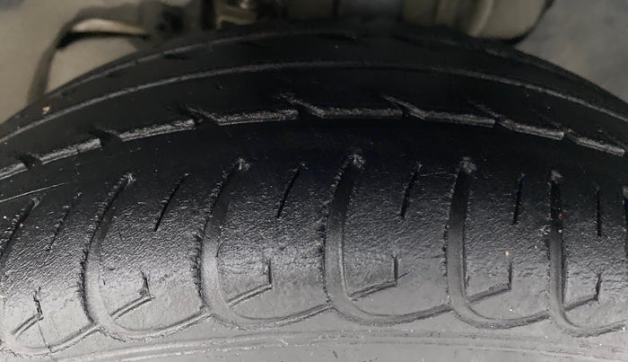 2018 Tata Tiago XZ 1.2 REVOTRON, Petrol, Manual, 19,226 km, Left Front Tyre Tread