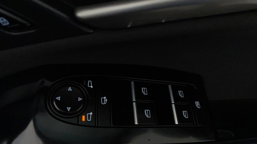 2021 Mazda CX-30 G20 Evolve (FWD), Automatic, 111561 km, Drivers Side Door Panel Controls