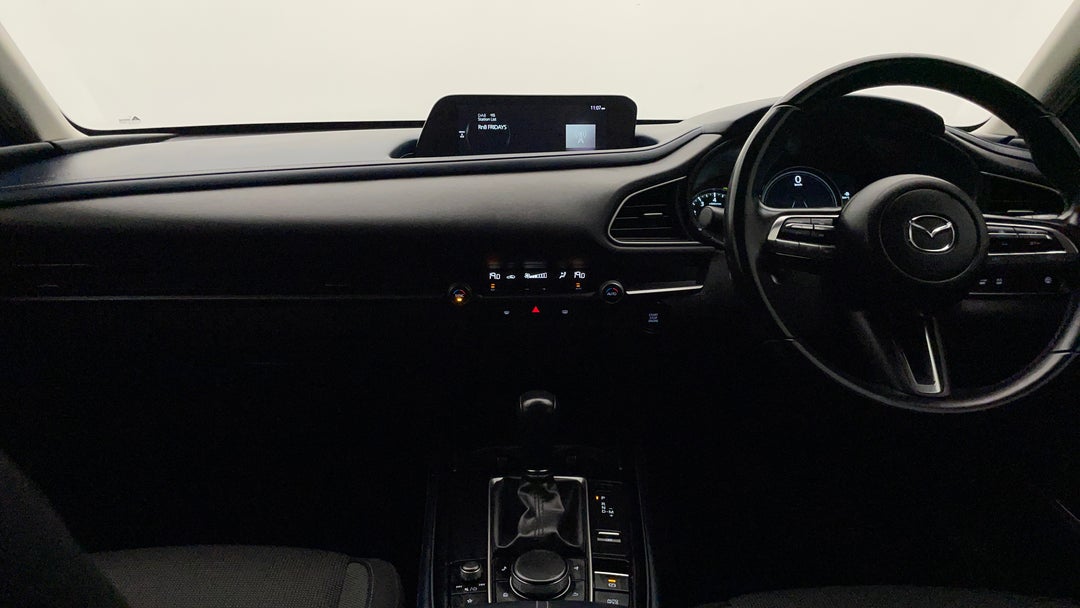 2021 Mazda CX-30 G20 Evolve (FWD), Automatic, 111561 km, Dashboard View