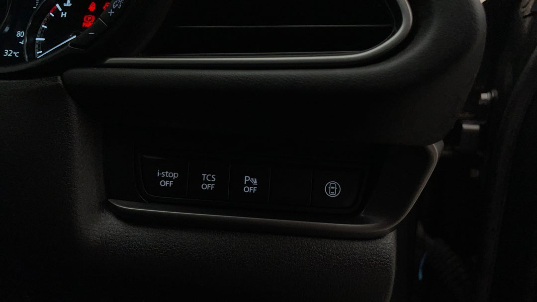 2021 Mazda CX-30 G20 Evolve (FWD), Automatic, 111561 km, Utility Switches/Buttons