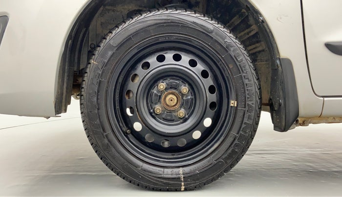 2014 Maruti Wagon R 1.0 VXI, Petrol, Manual, 63,054 km, Left Front Wheel