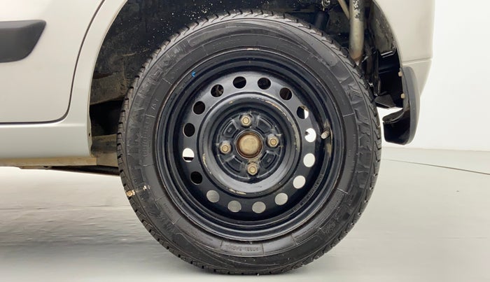 2014 Maruti Wagon R 1.0 VXI, Petrol, Manual, 63,054 km, Left Rear Wheel