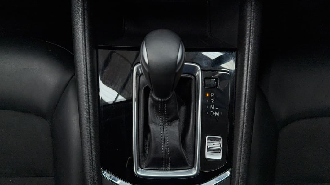 2018 Mazda CX-5 Touring (4x4) (5yr), Automatic, 55871 km, Gear Lever 