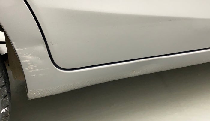2017 Maruti Celerio ZXI AMT, Petrol, Automatic, 35,381 km, Right running board - Minor scratches