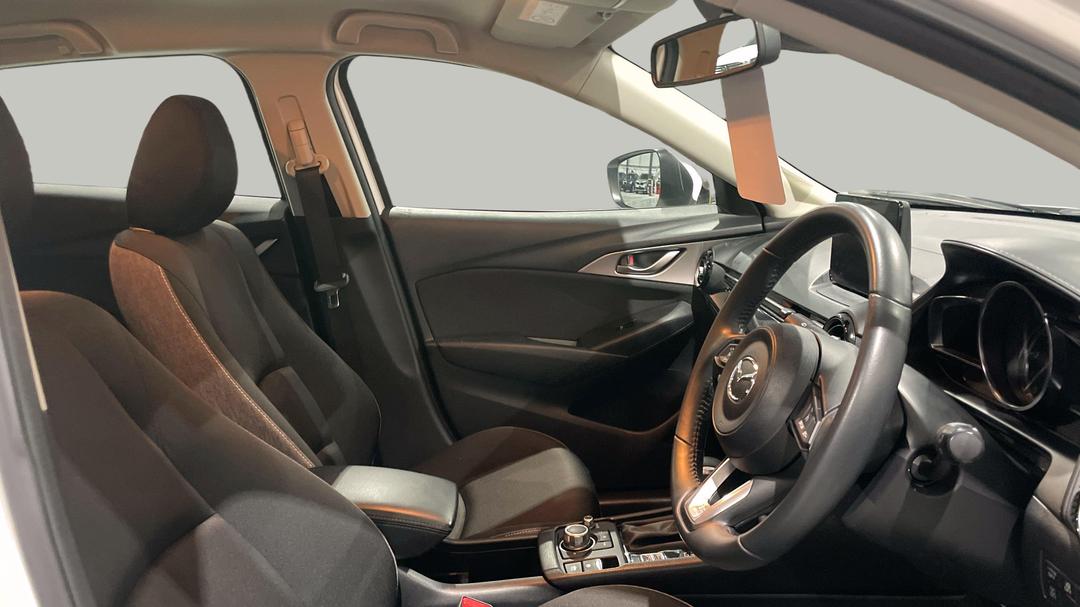 2023 Mazda CX-3 G20 Pure, Automatic, 44078 km, Right Side Front Door Cabin View