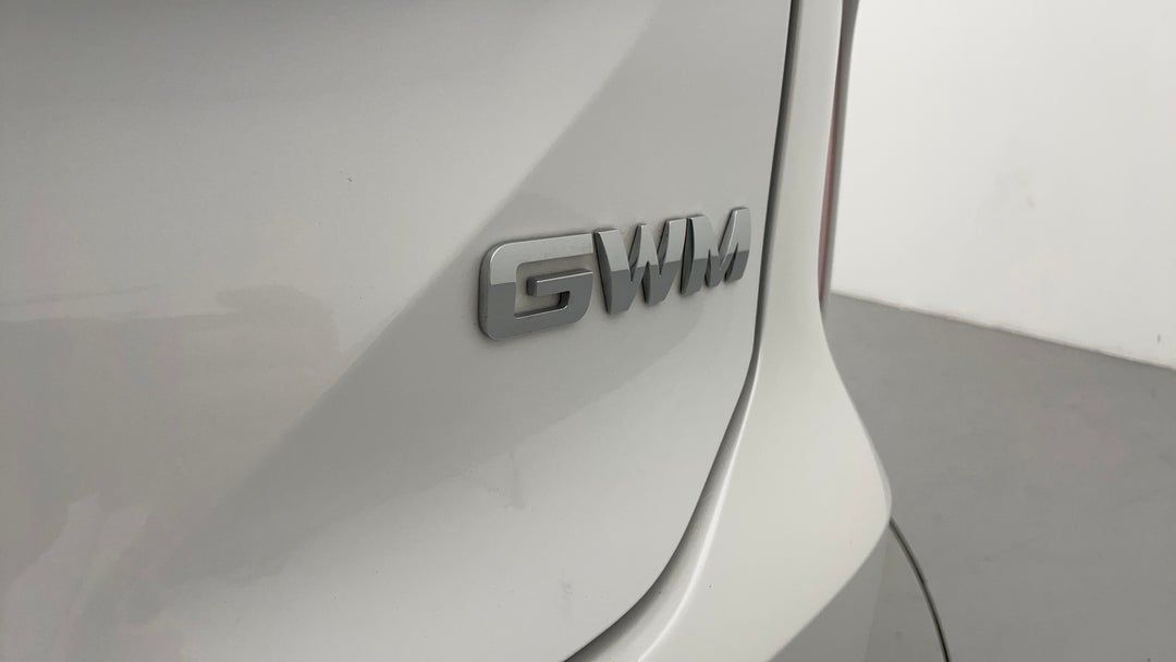 Badge (Boot Right Side)