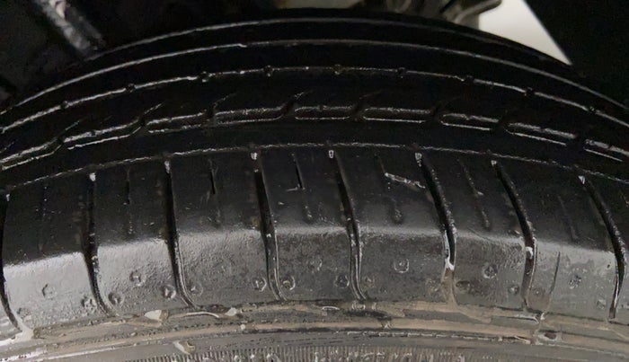 2021 Tata NEXON XZ 1.2, Petrol, Manual, 17,852 km, Left Front Tyre Tread