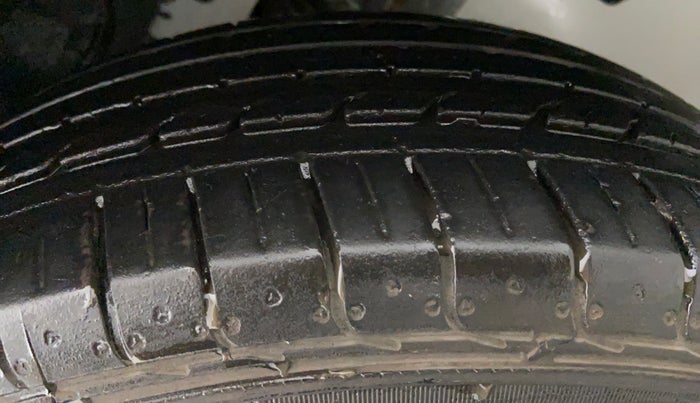2021 Tata NEXON XZ 1.2, Petrol, Manual, 17,852 km, Left Rear Tyre Tread