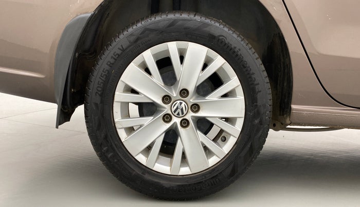 2015 Volkswagen Vento HIGHLINE DIESEL, Diesel, Manual, 85,009 km, Right Rear Wheel