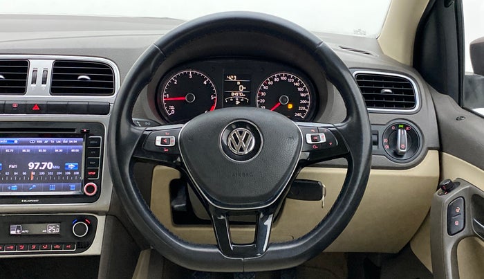 2015 Volkswagen Vento HIGHLINE DIESEL, Diesel, Manual, 85,009 km, Steering Wheel Close Up