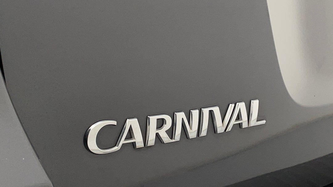 2017 Kia Carnival S, Automatic, 126569 km, Badge (Boot Left Side)