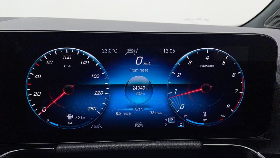 2022 Mercedes-benz GLA 200, Automatic, 24049 km, Odometer View