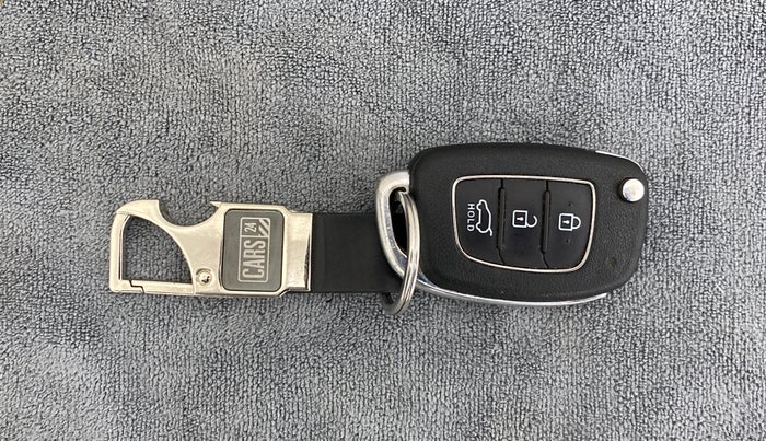 2017 Hyundai Elite i20 SPORTZ 1.2, Petrol, Manual, 16,768 km, Key Close Up