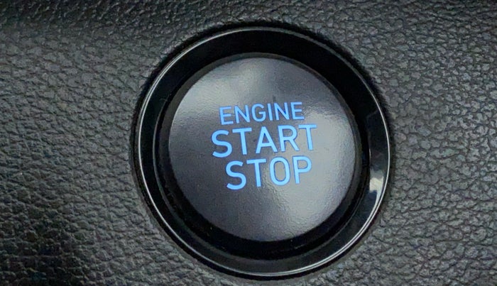 2019 Hyundai VENUE SX(O) CRDi, Diesel, Manual, 35,923 km, Keyless Start/ Stop Button