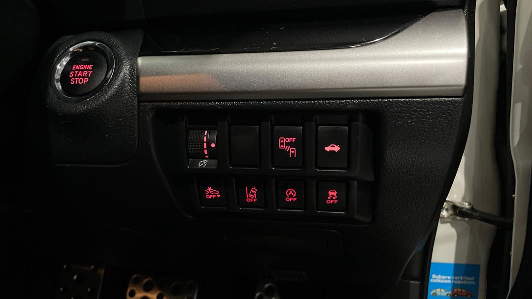 2017 Subaru Liberty 2.5i Premium, Automatic, 92055 km, Utility Switches/Buttons