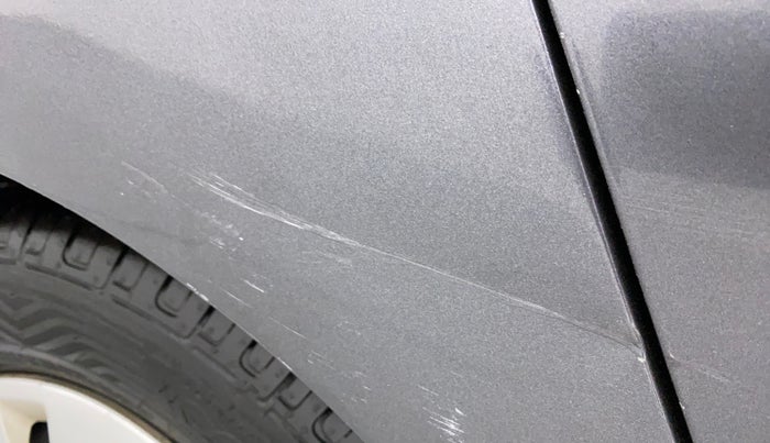 2012 Hyundai i10 MAGNA 1.2, CNG, Manual, 95,462 km, Right quarter panel - Minor scratches