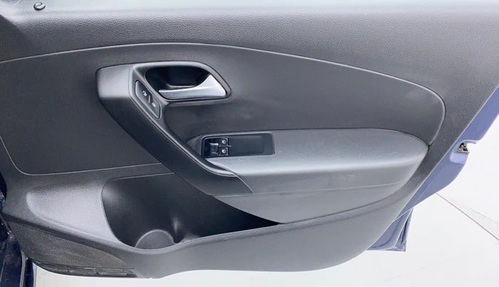 2015 Volkswagen Polo TRENDLINE 1.5L DIESEL, Diesel, Manual, 83,196 km, Driver Side Door Panels Control
