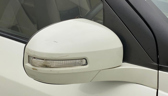 2014 Maruti Swift Dzire VXI, Petrol, Manual, 58,242 km, Right rear-view mirror - Minor scratches