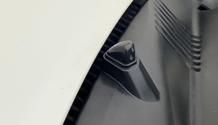 2014 Maruti Swift Dzire VXI, Petrol, Manual, 57,669 km, Front windshield - Wiper nozzle not functional