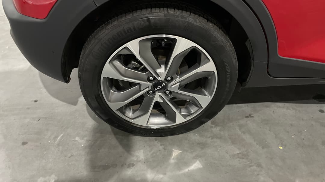 2023 Kia Stonic Sport, Automatic, 36878 km, Right Rear Wheel
