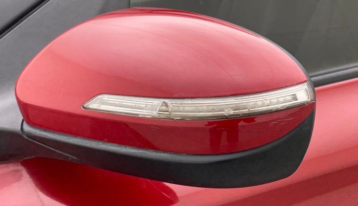 2016 Hyundai Elite i20 SPORTZ 1.2, Petrol, Manual, 1,15,944 km, Left rear-view mirror - Indicator light has minor damage