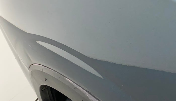 2021 Mahindra XUV300 W8 (O) 1.2 PETROL AMT, Petrol, Automatic, 27,247 km, Left fender - Slightly dented