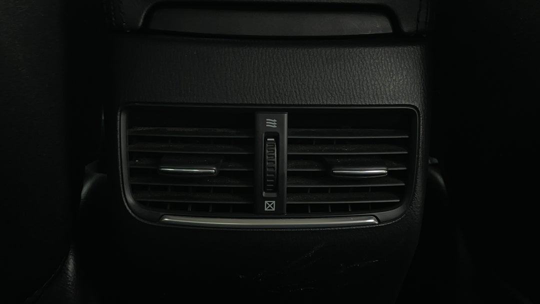 Rear A/C Vent