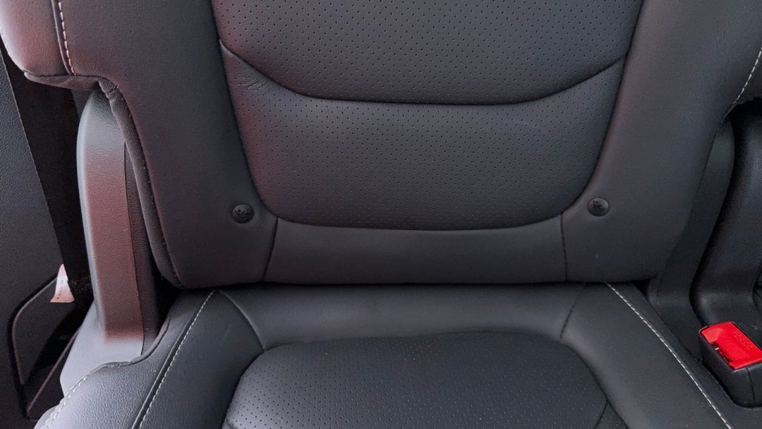 2022 LDV D90 Executive (4wd) D20, Automatic, 105850 km, Child Seat Anchor Points