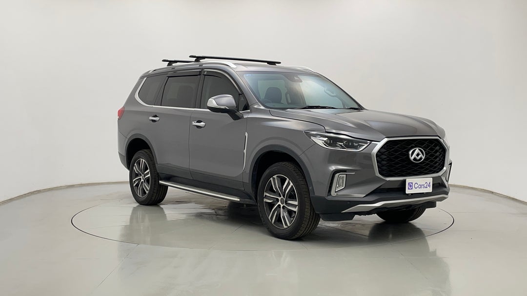 2022 LDV D90 Executive (4wd) D20, Automatic, 105850 km, Right Front Diagonal (45- Degree) View