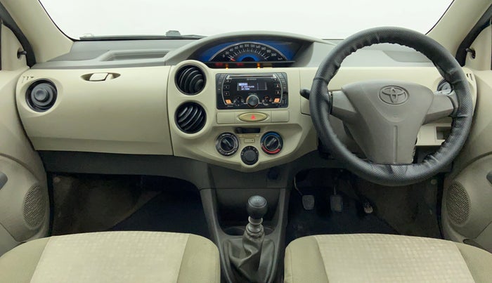 2013 Toyota Etios Liva GD exclusive, Diesel, Manual, 99,267 km, Dashboard