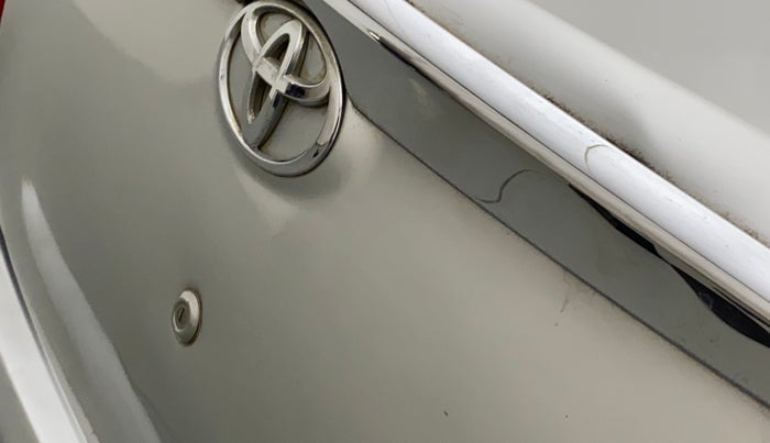 2011 Toyota Etios G, Petrol, Manual, 88,605 km, Dicky (Boot door) - Slightly dented
