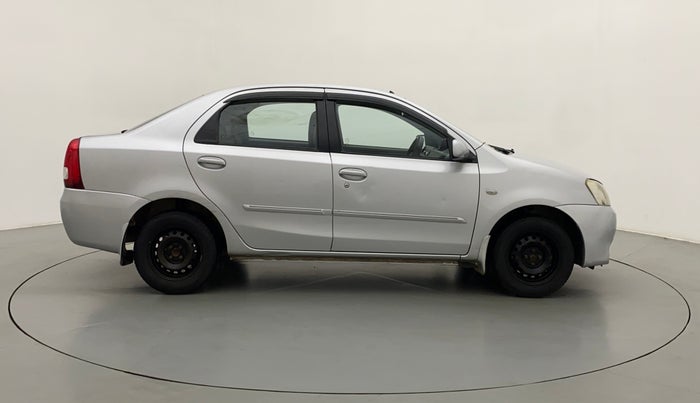 2011 Toyota Etios G, Petrol, Manual, 88,605 km, Right Side