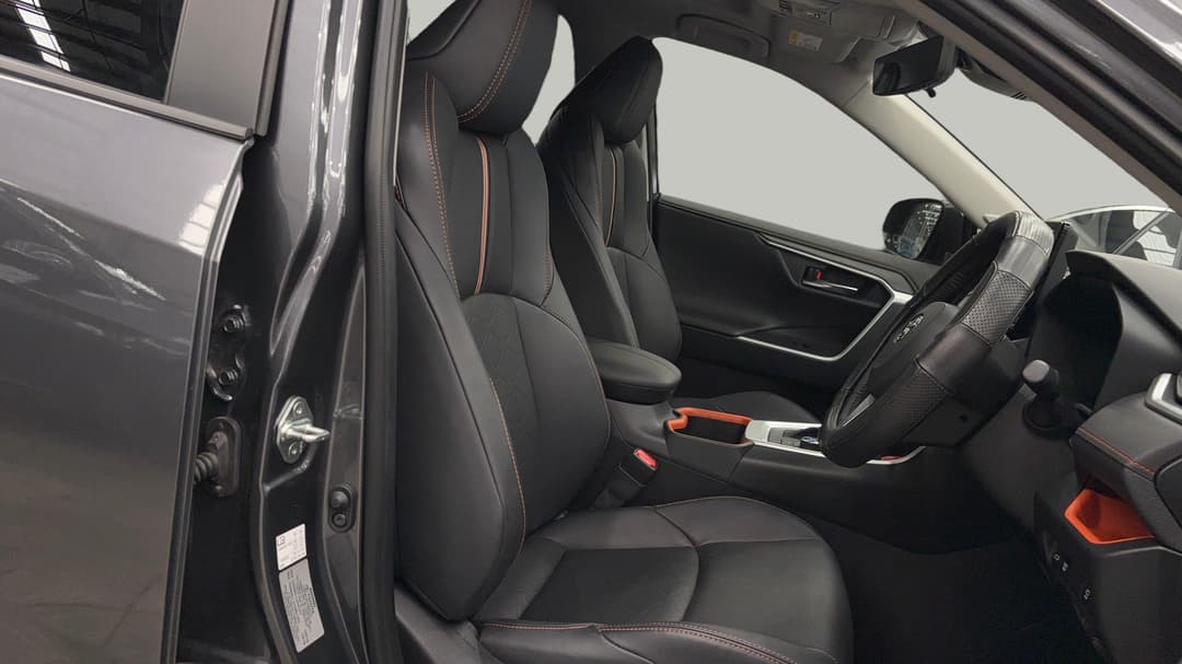 2024 Toyota RAV4 Edge (AWD) Hybrid, Automatic, 23897 km, Right Side Front Door Cabin View