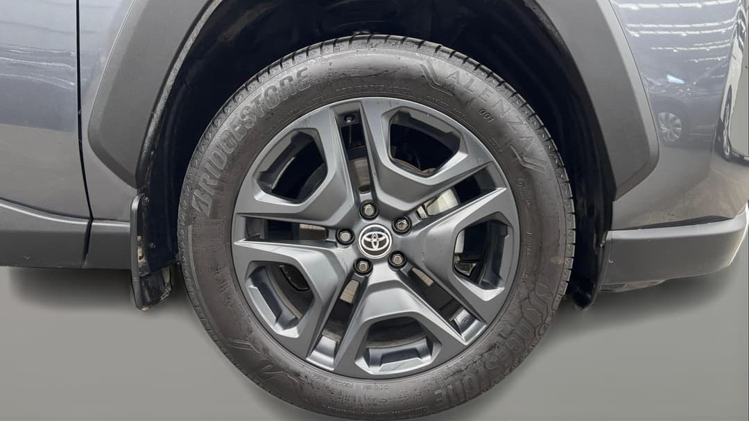 2024 Toyota RAV4 Edge (AWD) Hybrid, Automatic, 23897 km, Right Front Wheel