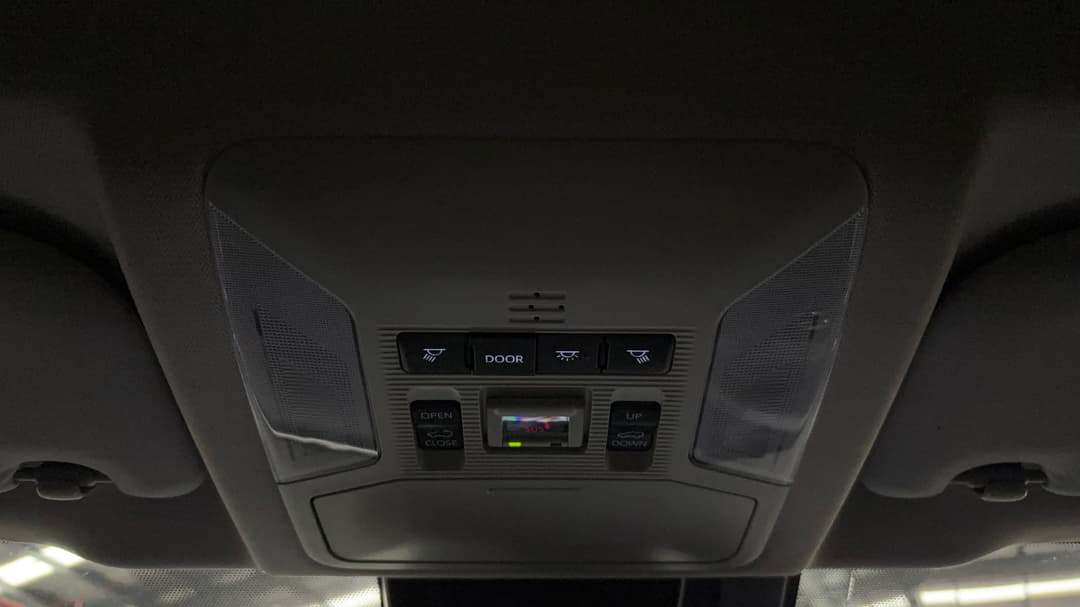2024 Toyota RAV4 Edge (AWD) Hybrid, Automatic, 23897 km, On-Roof Controls/Sunglass holder