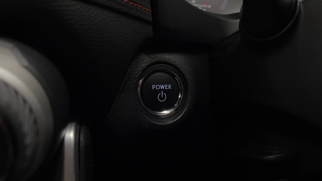 2024 Toyota RAV4 Edge (AWD) Hybrid, Automatic, 23897 km, Keyless / Button Start