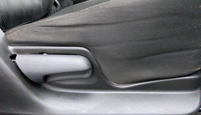 2012 Maruti Swift VXI D, Petrol, Manual, 64,594 km, Driver Side Adjustment Panel