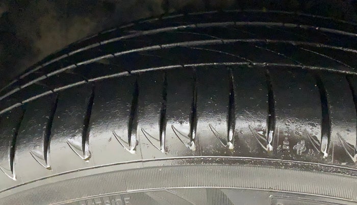 2019 Honda BR-V 1.5L I-VTEC S, Petrol, Manual, 24,964 km, Right Front Tyre Tread