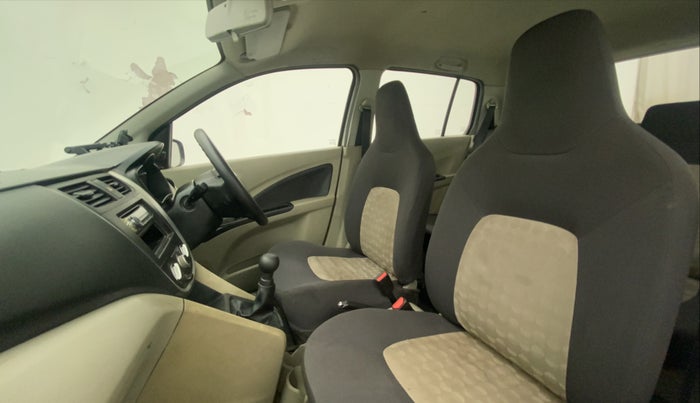 2014 Maruti Celerio VXI CNG, CNG, Manual, 74,958 km, Right Side Front Door Cabin