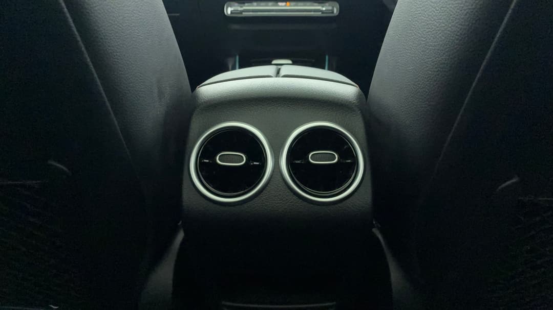 2021 Mercedes-benz GLA 250 4matic, Automatic, 60092 km, Rear A/C Vent