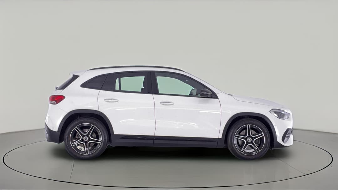 2021 Mercedes-benz GLA 250 4matic, Automatic, 60092 km, Right Side View