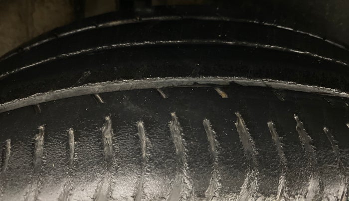 2014 Ford Ecosport 1.5TITANIUM TDCI, Diesel, Manual, 68,094 km, Right Rear Tyre Tread
