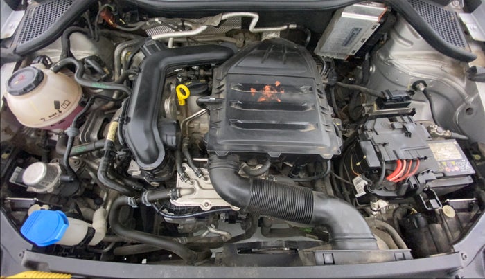 2022 Volkswagen Vento HIGHLINE PLUS 1.0L TSI AT, Petrol, Automatic, 28,387 km, Open Bonet