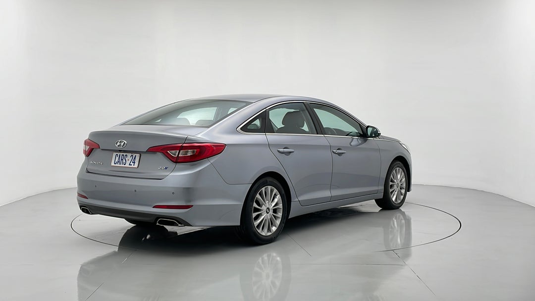 Right Back Diagonal (45- Degree) View