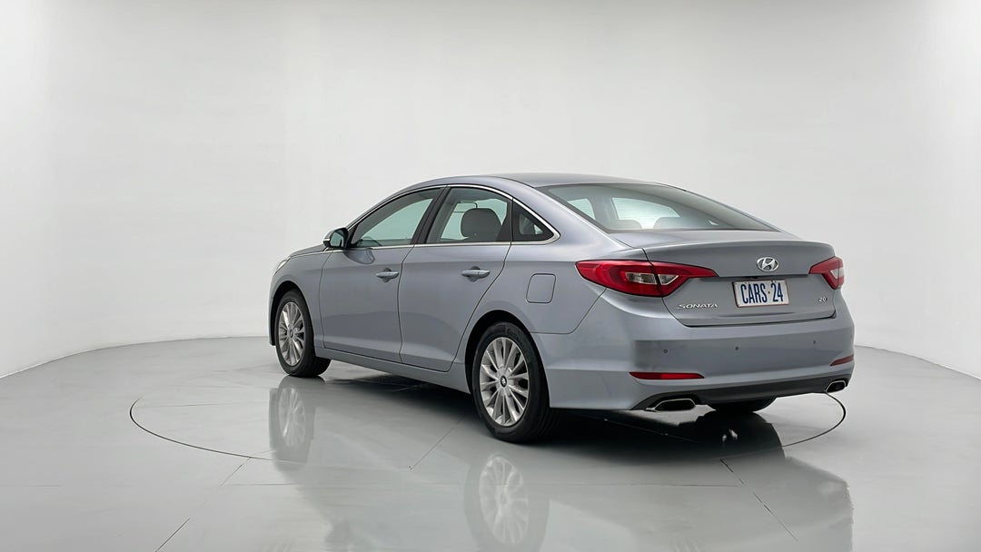 Left Back Diagonal (45- Degree) View