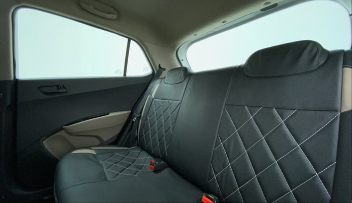 2018 Hyundai Grand i10 MAGNA 1.2 KAPPA VTVT, Petrol, Manual, 57,929 km, Right Side Rear Door Cabin