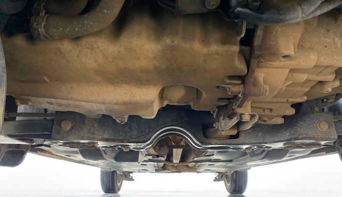 2013 Volkswagen Vento HIGHLINE DIESEL, Diesel, Manual, 97,053 km, Front Underbody